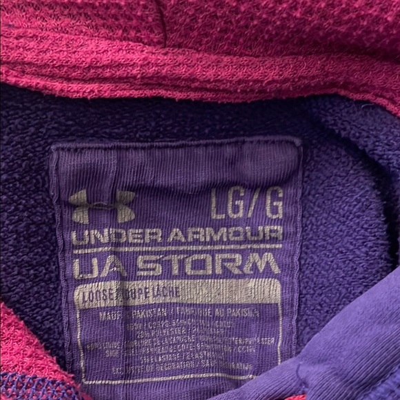 Authentic Under Armour Purple faded Hoodie with Pink Accents - Picture 6 of 7
